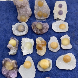 Top Quality Fluorite balls on Amethyst Matrix Lot -121